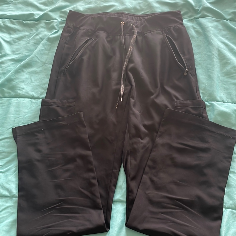 Small black medcouture scrub pants.